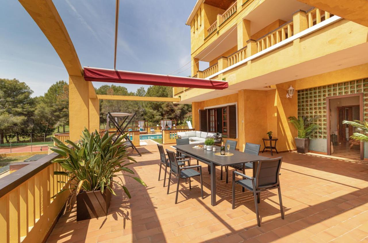 Villa Golf Sitges Vilanova i la Geltrú Exterior foto