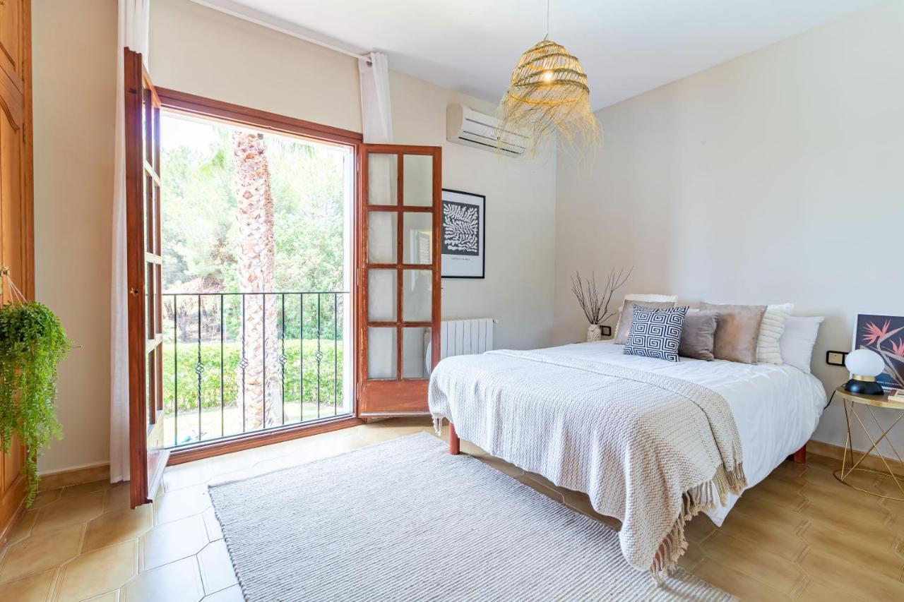 Villa Golf Sitges Vilanova i la Geltrú Exterior foto